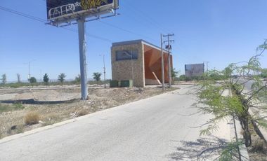 Terreno en venta   a un lado de Altozano El Centenario  Gómez Palacio Durango