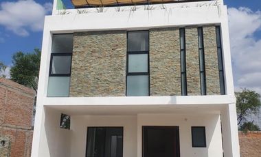 Casa Nueva en Venta en Santa Bárbara