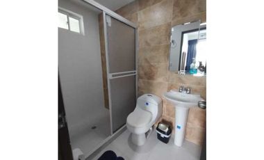 Se arrienda apartamento sin amoblar o amoblado en la castellana
