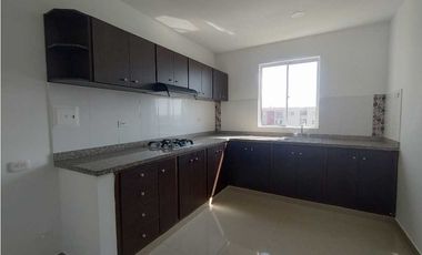 Se arrienda  apartamento en el sector de la Castellana