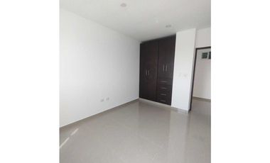 Se arrienda  apartamento en el sector de la Castellana