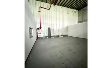 Galera de 509 mts en Don Bosco -