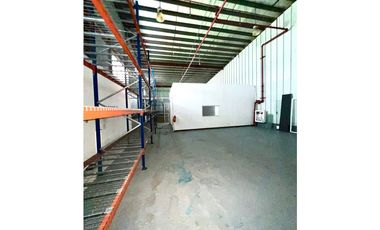 Galera de 509 mts en Don Bosco -