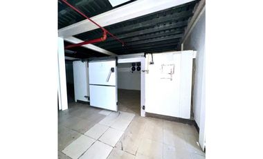 Galera de 509 mts en Don Bosco -