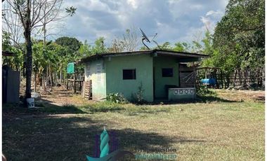 VENDO 10 HECTAREAS CON PASTO MEJORADO