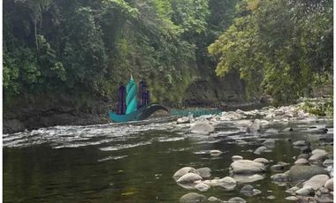 VENDO 10 HECTAREAS CON PASTO MEJORADO