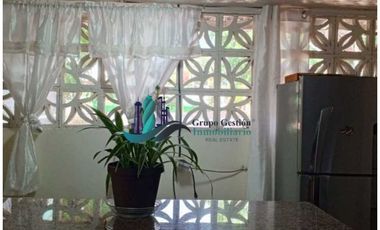 VENDO CASA EN LAS LOMAS