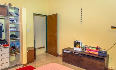 CASA VENTA VAQUEROS 3 DORMITORIOS 1500 M2