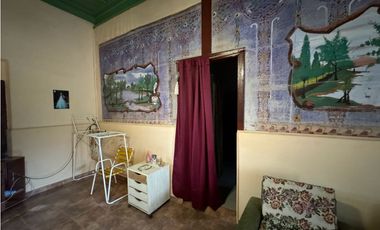 Vendo Casa y Local en San Justo, Entre Ríos.