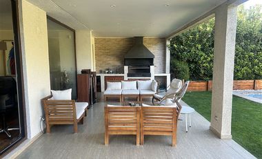 Casa en Venta en Los Maitenes / Jumbo / Chamisero