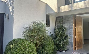 Casa en Venta en Los Maitenes / Jumbo / Chamisero