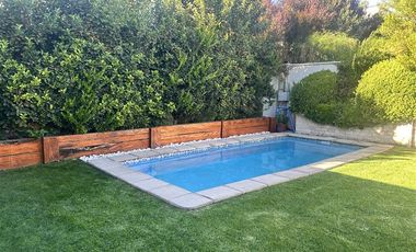 Casa en Venta en Los Maitenes / Jumbo / Chamisero