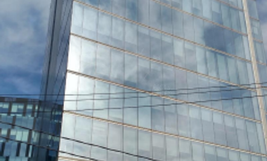 Oficina en Arriendo en Esquina de Avenida Andrés Bello con Bucarest