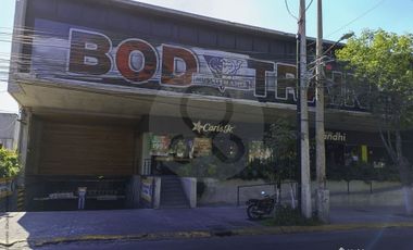 Edificio en venta en Las Arboledas