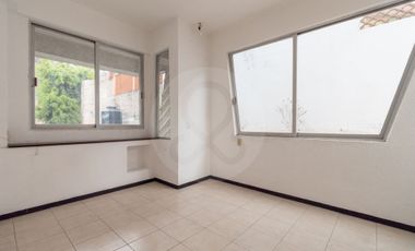 Edificio en venta en Las Arboledas