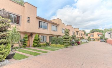 Casa en venta en Santa María Tepepan