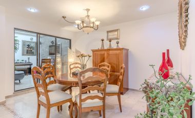 Casa en venta en Santa María Tepepan