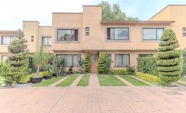Casa en venta en Santa María Tepepan