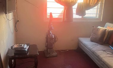 CASA EN VENTA EN JARDINES DE MORELOS (SOBRE AVENIDA PRINCIPAL)