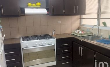 CASA EN RENTA CON DEPARTAMENTO Y ESTUDIO OFICINA ZONA CENTRAL LA PAZ