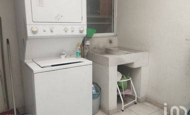 CASA EN RENTA CON DEPARTAMENTO Y ESTUDIO OFICINA ZONA CENTRAL LA PAZ