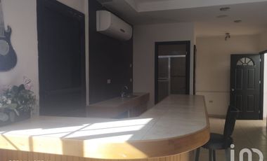 CASA EN RENTA CON DEPARTAMENTO Y ESTUDIO OFICINA ZONA CENTRAL LA PAZ