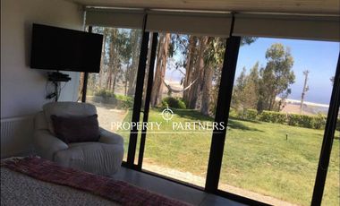 Tunquen, Bosquemar, Preciosa casa con vista al mar y bosque.