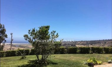 Tunquen, Bosquemar, Preciosa casa con vista al mar y bosque.