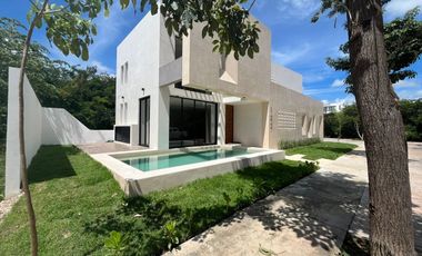 Casa en venta en Paseo Country, Mérida, Yucatán.