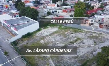 Amplio terreno en Avenida Lázaro Cardenas