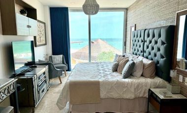 Departamento con vista al mar  en el  Country Club Campeche