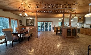 PRO1725 Quintas en Venta, Fraccionamiento Sierra Vista en Santiago