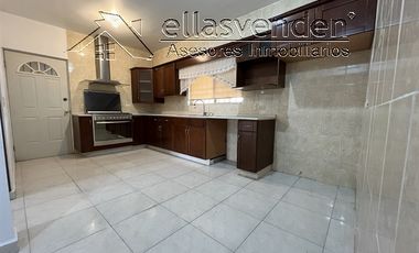 PRO1832 Casas en Venta, Jardines del Paseo en Monterrey