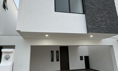 CASA EN RENTA EN REAL CAMPESTRE