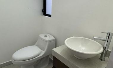 CASA EN RENTA EN REAL CAMPESTRE