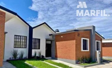 VENTA DE HERMOSA CASA DE 1 PLANTA EN MONTELLANO 2, EN VILLA DE ALVAREZ COLIMA