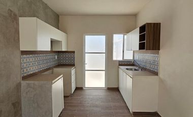 VENTA DE HERMOSA CASA DE 1 PLANTA EN MONTELLANO 2, EN VILLA DE ALVAREZ COLIMA