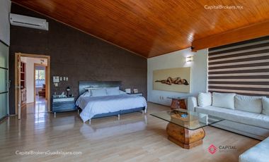 Casa en venta para Remodelar en Rinconada Santa Rita cerca Consulado Americano