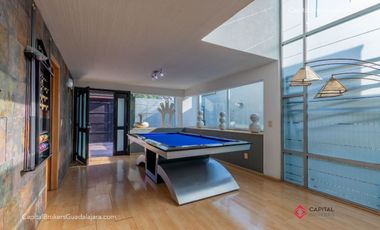 Casa en venta para Remodelar en Rinconada Santa Rita cerca Consulado Americano