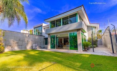 Casa en venta para Remodelar en Rinconada Santa Rita cerca Consulado Americano