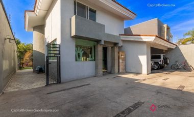 Casa en venta para Remodelar en Rinconada Santa Rita cerca Consulado Americano