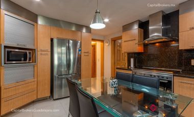 Casa en venta para Remodelar en Rinconada Santa Rita cerca Consulado Americano