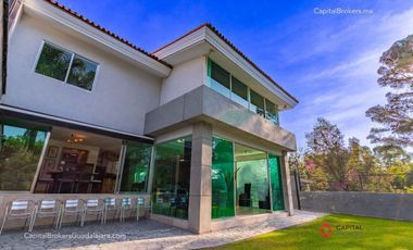 Casa en venta para Remodelar en Rinconada Santa Rita cerca Consulado Americano