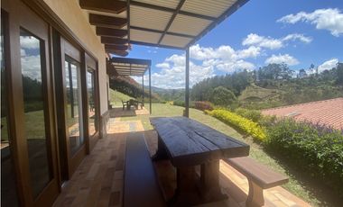 Casa finca Campestre vía Rionegro, San Vicente Ferrer.condominio.
