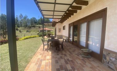 Casa finca Campestre vía Rionegro, San Vicente Ferrer.condominio.