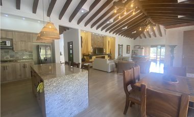 Casa finca Campestre vía Rionegro, San Vicente Ferrer.condominio.