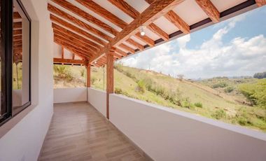 VENDO FINCA MARINILLA 6.500 MTS CERCA DEL PUEBLO CH