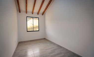 VENDO FINCA MARINILLA 6.500 MTS CERCA DEL PUEBLO CH