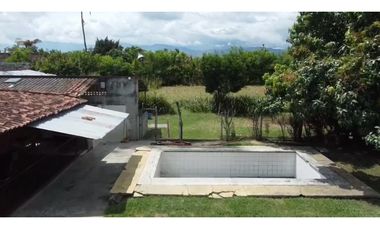 Lote terreno de 8.000m2 en venta en Zona Urbana de Rozo Valle Colombia