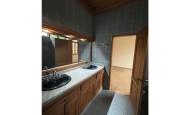 VENTA  O ARRIENDO DE CASA ESQUINERA EN ZONA ORIENTE